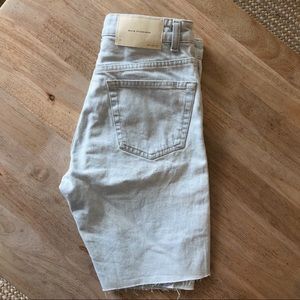 Zara light washed denim shorts